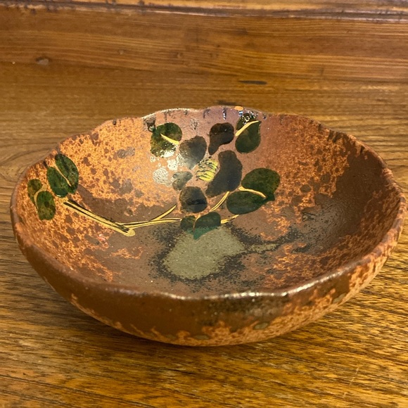 Ceramic Bowl with floral glaze design - Picture 2 of 4